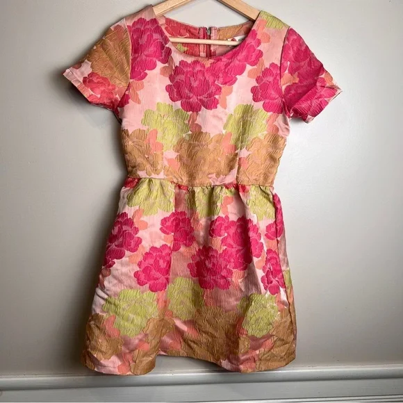 KOKO Pink Floral Patterned Designer Short Sleeve Dress Size Small EUC - Picture 1 of 6